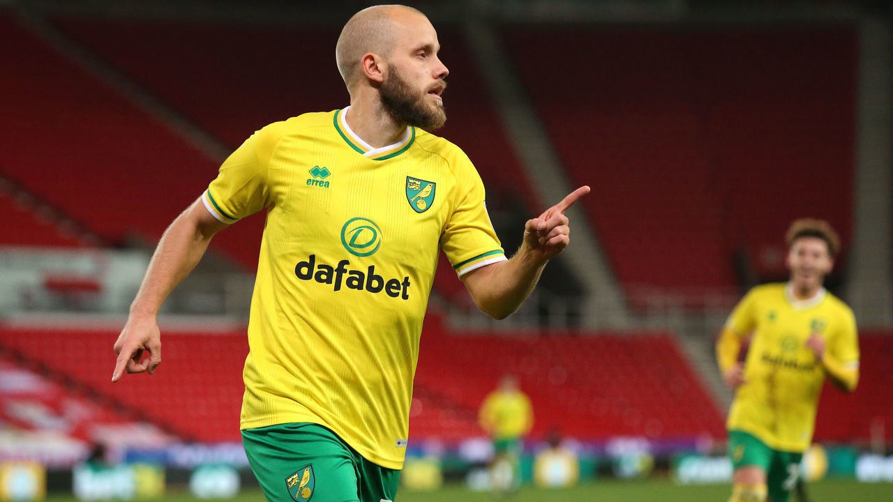 STOKE ON TRENT, ENGLAND - NOVEMBER 24: Teemu Pukki of Norwich City celebrates after scoring their second goal during the Sky Bet Championship match between Stoke City and Norwich City at Bet365 Stadium on November 24, 2020 in Stoke on Trent, England. Sporting stadiums around the UK remain under strict restrictions due to the Coronavirus Pandemic as Government social distancing laws prohibit fans inside venues resulting in games being played behind closed doors.