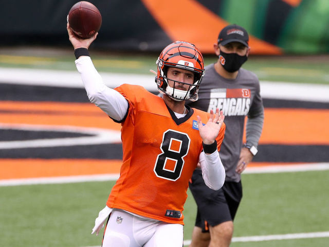 Cincinnati Bengals quarterback Brandon Allen (8) passes during