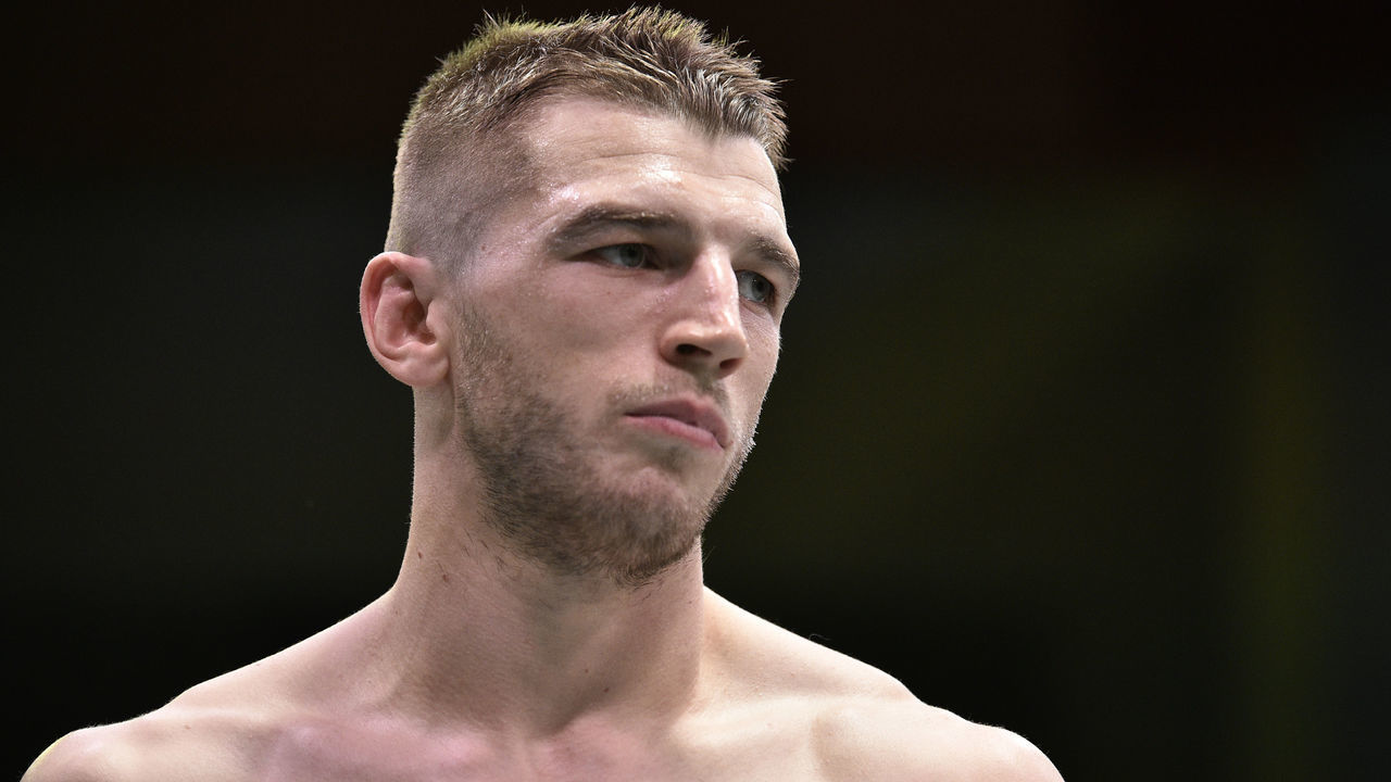 LAS VEGAS, NEVADA - JUNE 27: Dan Hooker of New Zealand prepares to fight Dustin Poirier in their lightweight fight during the UFC Fight Night event at UFC APEX on June 27, 2020 in Las Vegas, Nevada.