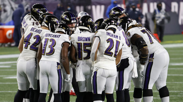 FOXBOROUGH, MA - NOVEMBER 15: The Ravens huddle up during a game between the New England Patriots and the Baltimore Ravens on November 15, 2020, at Gillette Stadium in Foxborough, Massachusetts.