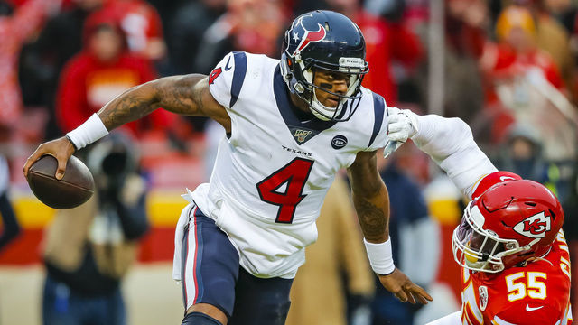 KANSAS CITY, MO - JANUARY 12: Deshaun Watson #4 of the Houston Texans escapes pressure from Frank Clark #55 of the Kansas City Chiefs during the third quarter of the AFC Divisional playoff game at Arrowhead Stadium on January 12, 2020 in Kansas City, Missouri.