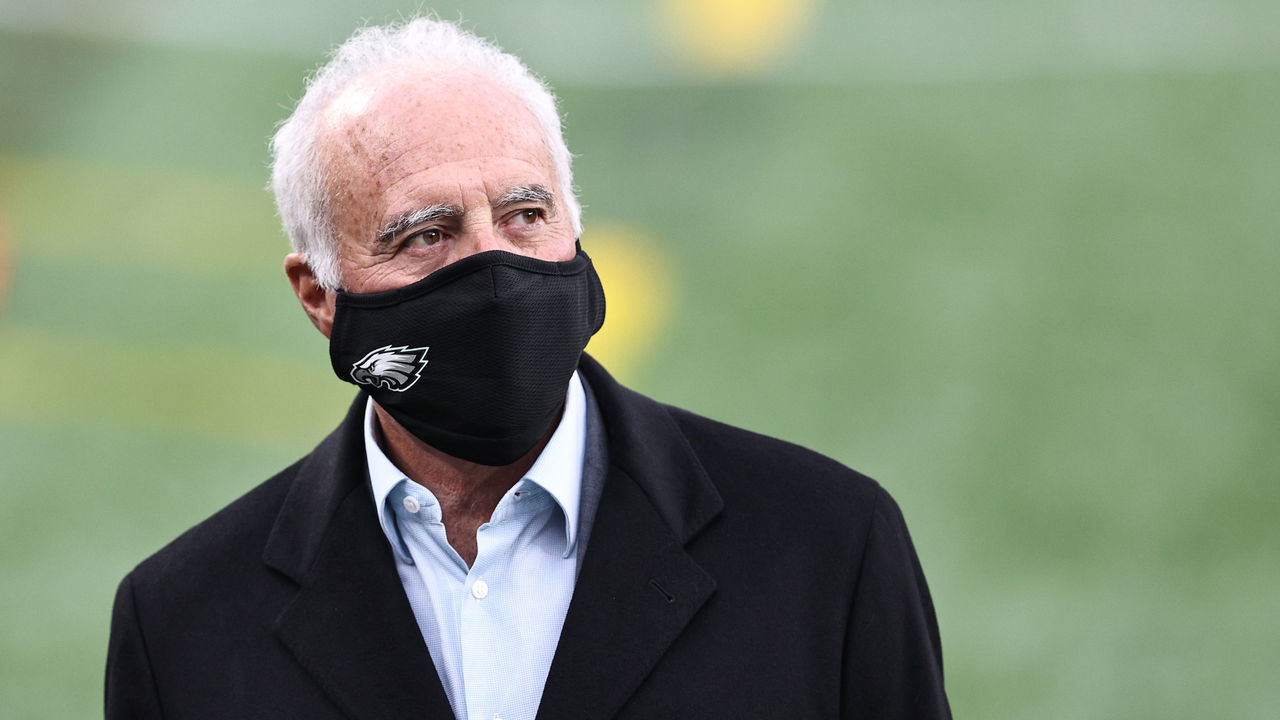 EAST RUTHERFORD, NEW JERSEY - NOVEMBER 15: Owner Jeffrey Lurie of the Philadelphia Eagles looks on during warmups before the game against the New York Giants at MetLife Stadium on November 15, 2020 in East Rutherford, New Jersey.