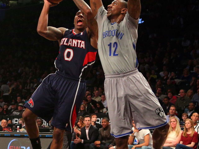 VIDEO: Jeff Teague schools brother Marquis Teague with filthy crossover