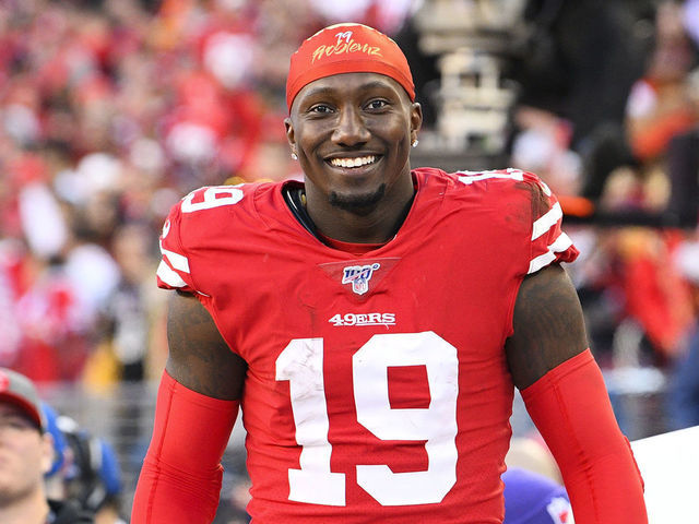 SANTA CLARA, CA - JANUARY 11: San Francisco 49ers Wide Receiver Deebo Samuel (19) celebrates during the NFC Divisional Playoff game between the Minnesota Vikings and the San Francisco 49ers on January 11, 2020, at Levi's Stadium in Santa Clara, CA.