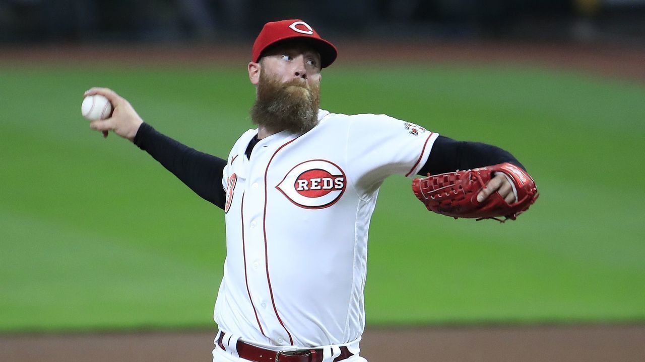 CINCINNATI, OHIO - SEPTEMBER 16: Archie Bradley #23 of the Cincinnati Reds throws a pitch against the Pittsburgh Pirates at Great American Ball Park on September 16, 2020 in Cincinnati, Ohio.