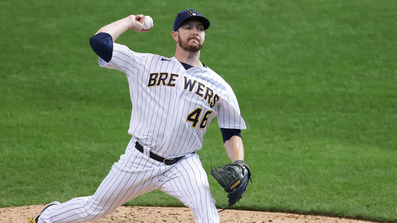 MILWAUKEE, WISCONSIN - SEPTEMBER 13: Corey Knebel #46 of the Milwaukee Brewers pitches in the seventh inning against the Chicago Cubs at Miller Park on September 13, 2020 in Milwaukee, Wisconsin.