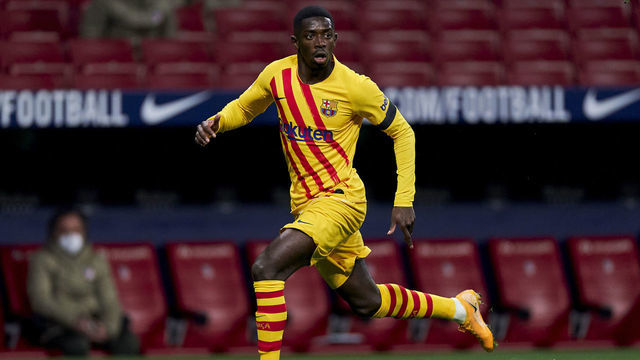 MADRID, SPAIN - NOVEMBER 21: Ousmane Dembele of FC Barcelona running during the La Liga Santader match between Atletico de Madrid and FC Barcelona at Estadio Wanda Metropolitano on November 21, 2020 in Madrid, Spain.