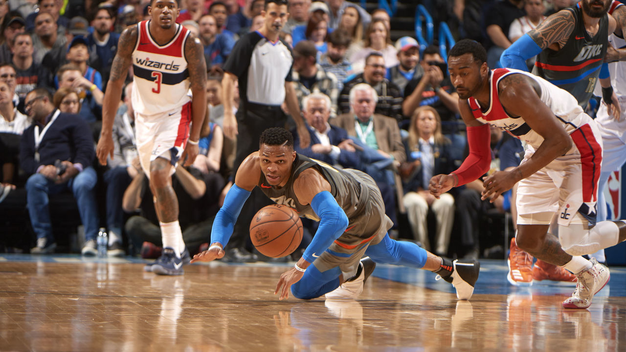Basketball: Oklahoma City Thunder Russell Westbrook (0) in action vs Washington Wizards John Wall (2) at Chesapeake Energy Arena. Oklahoma City, OK 1/25/2018 CREDIT: Greg Nelson (Set Number: X161648 TK1 )