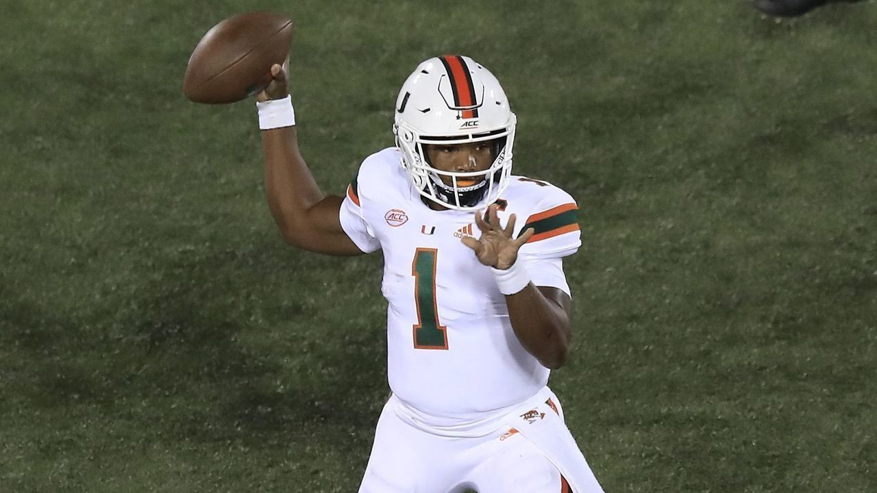 LOUISVILLE, KENTUCKY - SEPTEMBER 19: D' Eriq King #1 of the Miami Hurricanes passes the ball against the Louisville Cardinals at Cardinal Stadium on September 19, 2020 in Louisville, Kentucky.