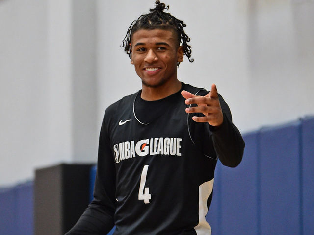 WALNUT CREEK, CA - NOVEMBER 18: Jalen Green #4 of Team Ignite smiles and points to teammates during an NBA G League Practice and Scrimmage on November 18, 2020 at Ultimate Fieldhouse in Walnut Creek, California. NOTE TO USER: User expressly acknowledges and agrees that, by downloading and or using this photograph, user is consenting to the terms and conditions of Getty Images License Agreement. Mandatory Copyright Notice: Copyright 2020 NBAE