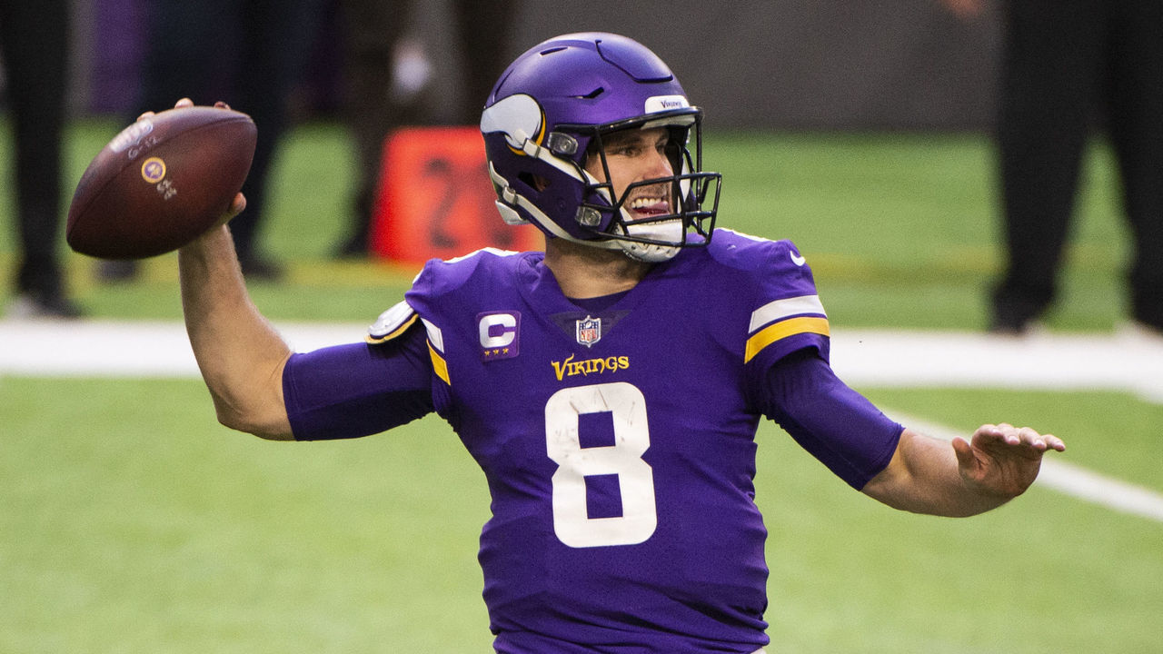 MINNEAPOLIS, MN - NOVEMBER 29: Kirk Cousins #8 of the Minnesota Vikings passes the ball in the fourth quarter of the game against the Carolina Panthers at U.S. Bank Stadium on November 29, 2020 in Minneapolis, Minnesota.