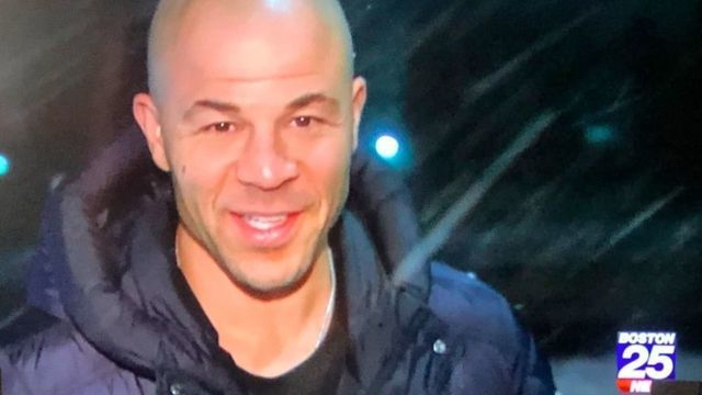 Boston TV station appears to unknowingly interview Jarome Iginla in snowstorm