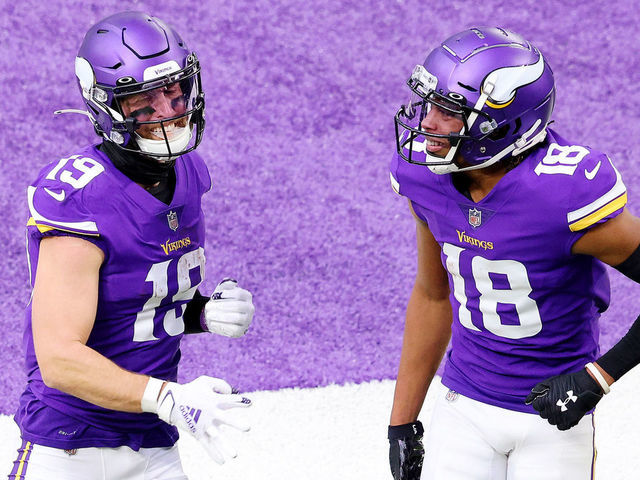 MINNEAPOLIS, MINNESOTA - DECEMBER 06: Adam Thielen #19 of the Minnesota Vikings celebrates his touchdown with teammate Justin Jefferson #18 in the second quarter against the Jacksonville Jaguars at U.S. Bank Stadium on December 06, 2020 in Minneapolis, Minnesota.