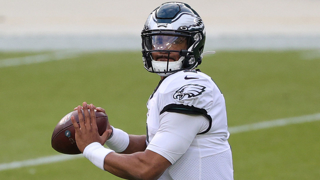 GREEN BAY, WISCONSIN - DECEMBER 06: Jalen Hurts #2 of the Philadelphia Eagles warms up prior to their game against the Green Bay Packers at Lambeau Field on December 06, 2020 in Green Bay, Wisconsin.