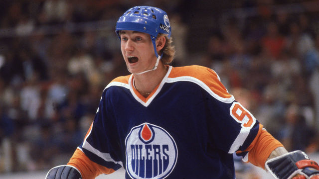 Canadian professional hockey player Wayne Gretzky of the Edmonton Oilers in action on the ice for an away game during his rookie season, 1979-80.