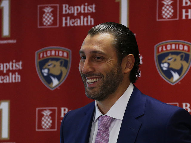 Panthers tab Luongo to lead goaltending excellence department