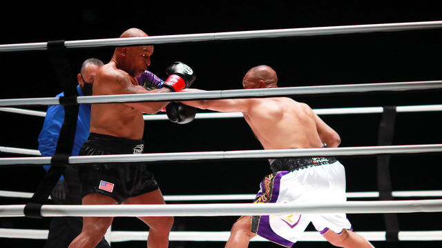 LOS ANGELES, CALIFORNIA - NOVEMBER 28: Roy Jones Jr. throws a punch in the first round against Mike Tyson during Mike Tyson vs Roy Jones Jr. presented by Triller at Staples Center on November 28, 2020 in Los Angeles, California.