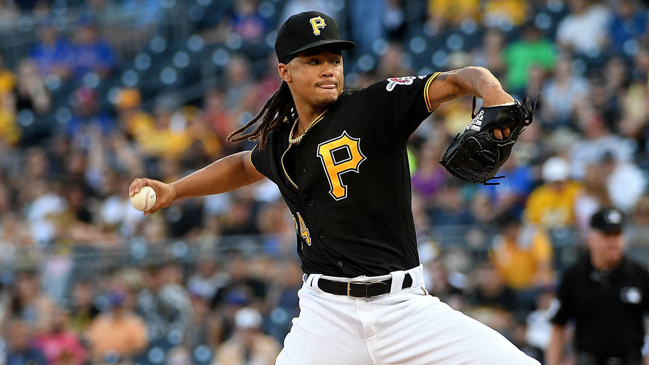 PITTSBURGH, PA - AUGUST 03: Chris Archer #24 of the Pittsburgh Pirates delivers a pitch in the first inning during the game against the New York Mets at PNC Park on August 3, 2019 in Pittsburgh, Pennsylvania.