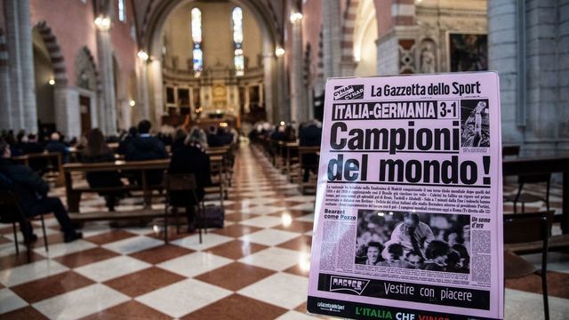 This picture taken on December 12, 2020 shows the front page of 'La Gazzetta dello Sport' dedicated to the victory of Italy in 1982 football World Cup during the funeral of former Italy's football player Paolo Rossi in the Santa Maria Annunciata Cathedral in Vicenza, Northeastern Italy. - Former Italy's football player Paolo Rossi died on December 9, 2020 in Siena at the age of 64.