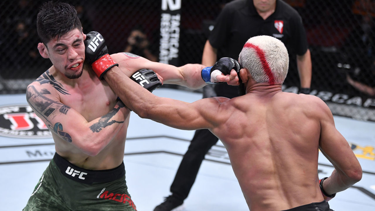 UFC stars react to Figueiredo-Moreno instant classic | theScore