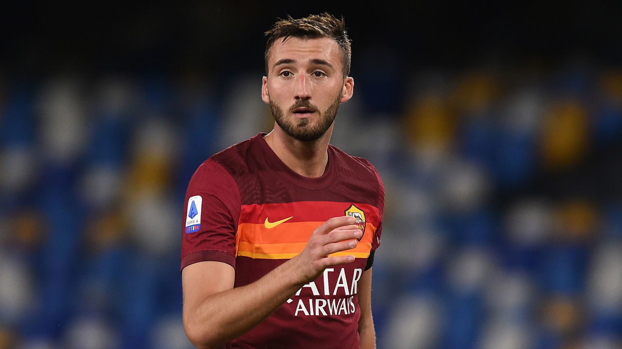 Bryan Cristante of As Roma during the Serie A match between SSC Napoli and AC Milan at Stadio San Paolo Naples Italy on 29 November 2020.