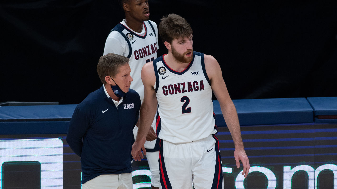 INDIANAPOLIS, IN - DECEMBER 02: Gonzaga Bulldogs forward Drew Timme (2) talks to Gonzaga Bulldogs head coach Mark Few on the court during the men's Jimmy V Classic college basketball game between the Gonzaga Bulldogs and West Virginia Mountaineers on December 2, 2020, at Bankers Life Fieldhouse in Indianapolis, IN.