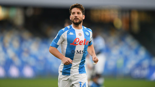 NAPLES, ITALY - DECEMBER 13: Dries Mertens of SSC Napoli during the Serie A match between SSC Napoli and UC Sampdoria at Stadio Diego Armando Maradona on December 13, 2020 in Naples, Italy. Sporting stadiums around Italy remain under strict restrictions due to the Coronavirus Pandemic as Government social distancing laws prohibit fans inside venues resulting in games being played behind closed doors.