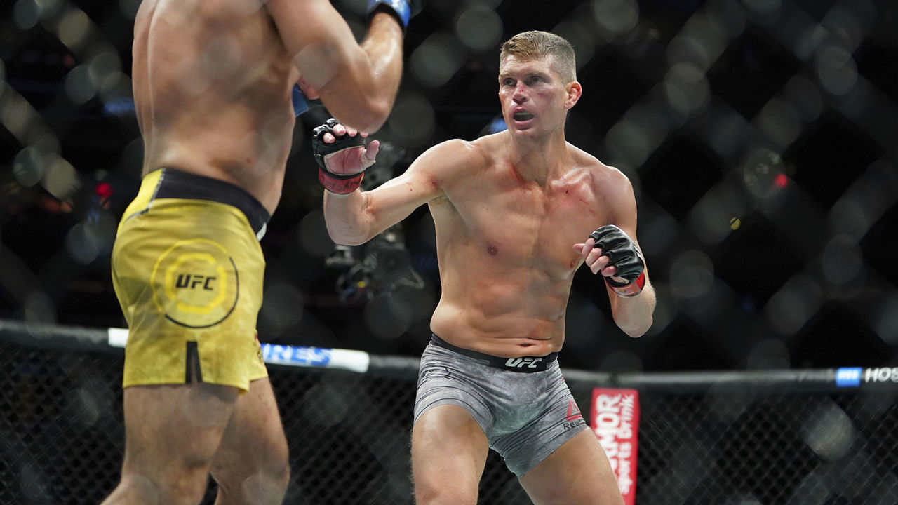 Mixed Martial Arts: UFC 244: Stephen Thompson (R) in action vs Darren Till during Middleweight bout at Madison Square Garden. New York, NY 11/2/2019 CREDIT: Erick W. Rasco (Set Number: X163048 TK2 )