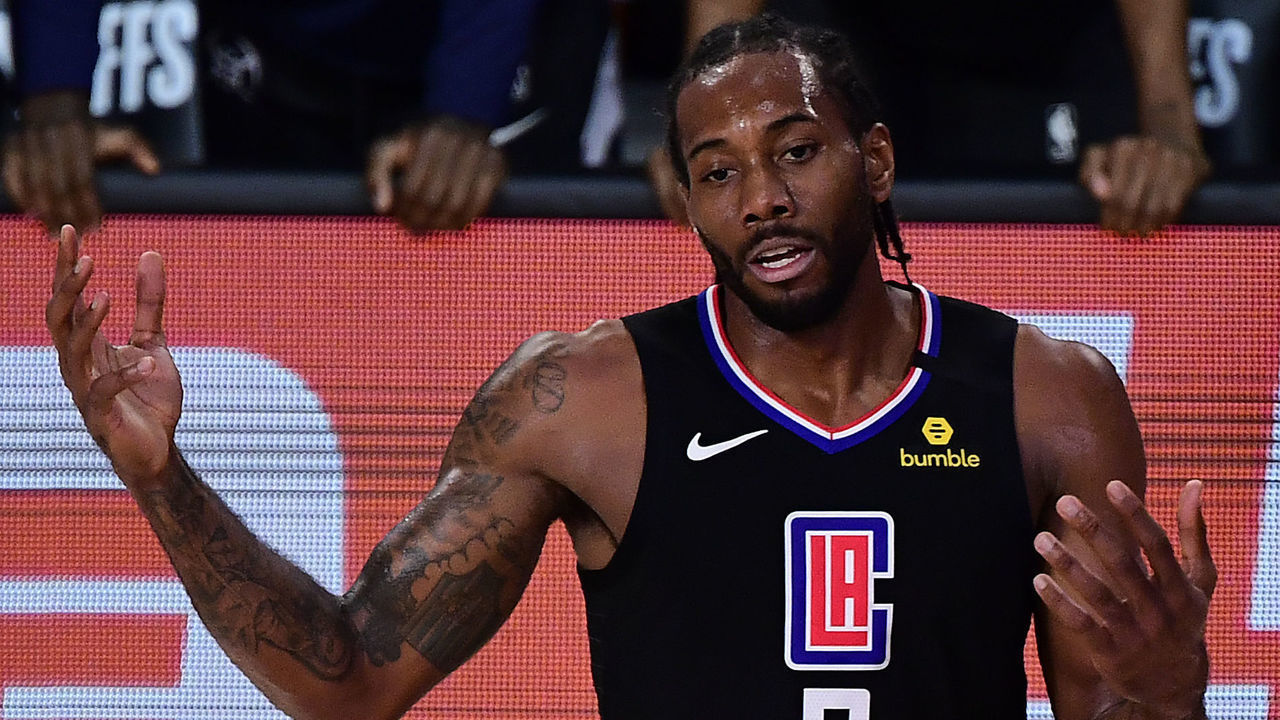 LAKE BUENA VISTA, FLORIDA - SEPTEMBER 15: Kawhi Leonard #2 of the LA Clippers of the LA Clippers reacts during the third quarter against the Denver Nuggets in Game Seven of the Western Conference Second Round during the 2020 NBA Playoffs at AdventHealth Arena at the ESPN Wide World Of Sports Complex on September 15, 2020 in Lake Buena Vista, Florida.