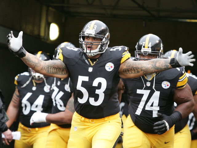 Pouncey calls out Lions D-line for rushing Steelers on kneel-down play