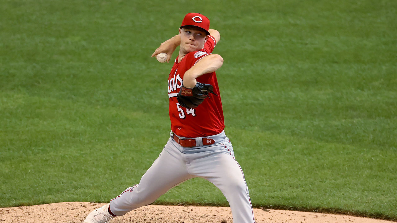 MILWAUKEE, WISCONSIN - AUGUST 27: Sonny Gray #54 of the Cincinnati Reds pitches in the fourth inning against the Milwaukee Brewers during game one of a doubleheader at Miller Park on August 27, 2020 in Milwaukee, Wisconsin. Several sporting leagues across the nation are resuming their schedules after player walkouts done in protest over the shooting of Jacob Blake by Kenosha, Wisconsin police.