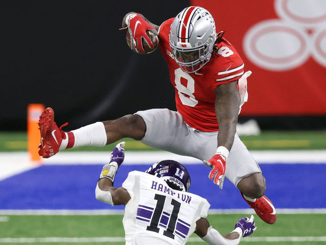 930 Trey Sermon Photos & High Res Pictures - Getty Images