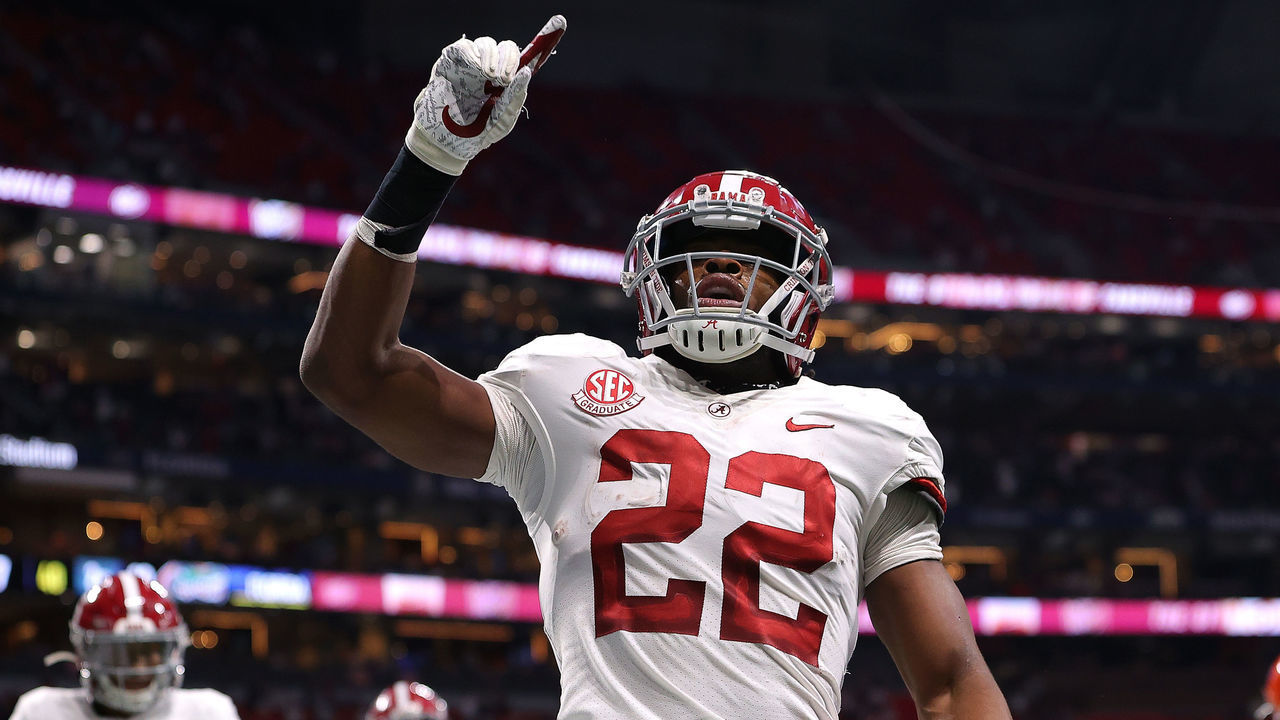 ATLANTA, GEORGIA - DECEMBER 19: Najee Harris #22 of the Alabama Crimson Tide reacts after rushing for a touchdown against the Florida Gators during the first half of the SEC Championship at Mercedes-Benz Stadium on December 19, 2020 in Atlanta, Georgia.