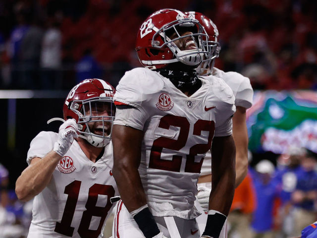 Najee Harris Says He Felt 'Belittled' by Nick Saban in 2020