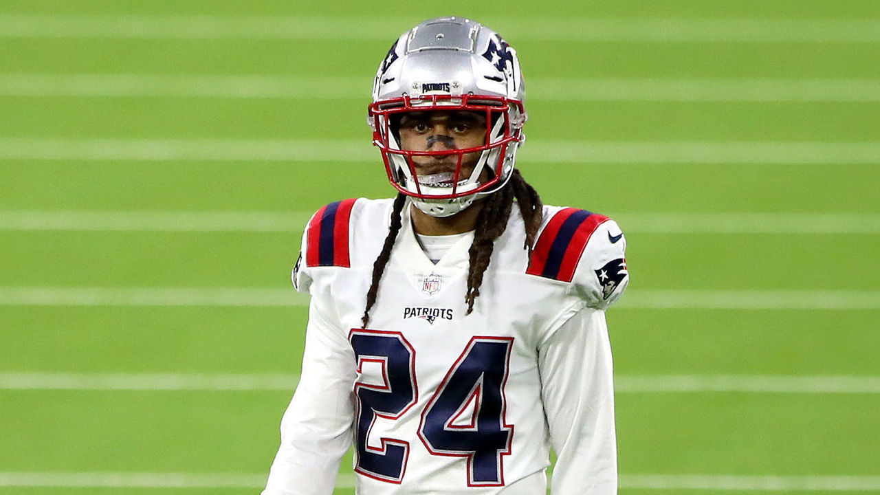 INGLEWOOD, CALIFORNIA - DECEMBER 10: Stephon Gilmore #24 of the New England Patriots walks on the field during the fourth quarter against the Los Angeles Rams at SoFi Stadium on December 10, 2020 in Inglewood, California.