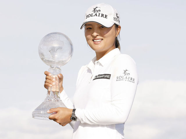 NAPLES, FLORIDA - DECEMBER 20: Jin Young Ko of Korea poses with the CME Globe trophy after winning the CME Group Tour Championship at Tiburon Golf Club on December 20, 2020 in Naples, Florida.