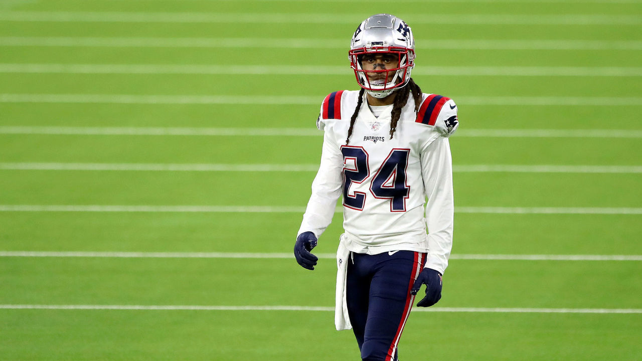 INGLEWOOD, CALIFORNIA - DECEMBER 10: Stephon Gilmore #24 of the New England Patriots walks on the field during the fourth quarter against the Los Angeles Rams at SoFi Stadium on December 10, 2020 in Inglewood, California.