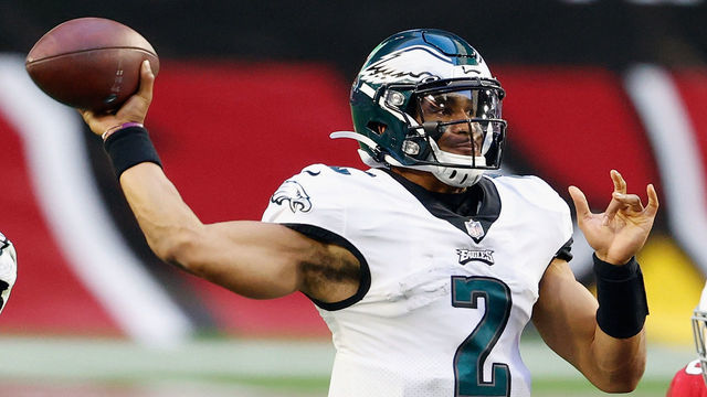 GLENDALE, ARIZONA - DECEMBER 20: Jalen Hurts #2 of the Philadelphia Eagles throws a third quarter pass against the Arizona Cardinals at State Farm Stadium on December 20, 2020 in Glendale, Arizona.