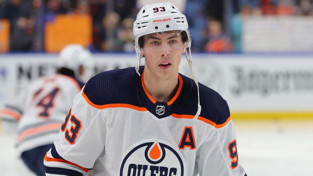 BUFFALO, NY - JANUARY 02: Ryan Nugent-Hopkins #93 of the Edmonton Oilers on the ice before a game against the Buffalo Sabres at KeyBank Center on January 2, 2020 in Buffalo, New York. Buffalo beats Edmonton 3 to 2.