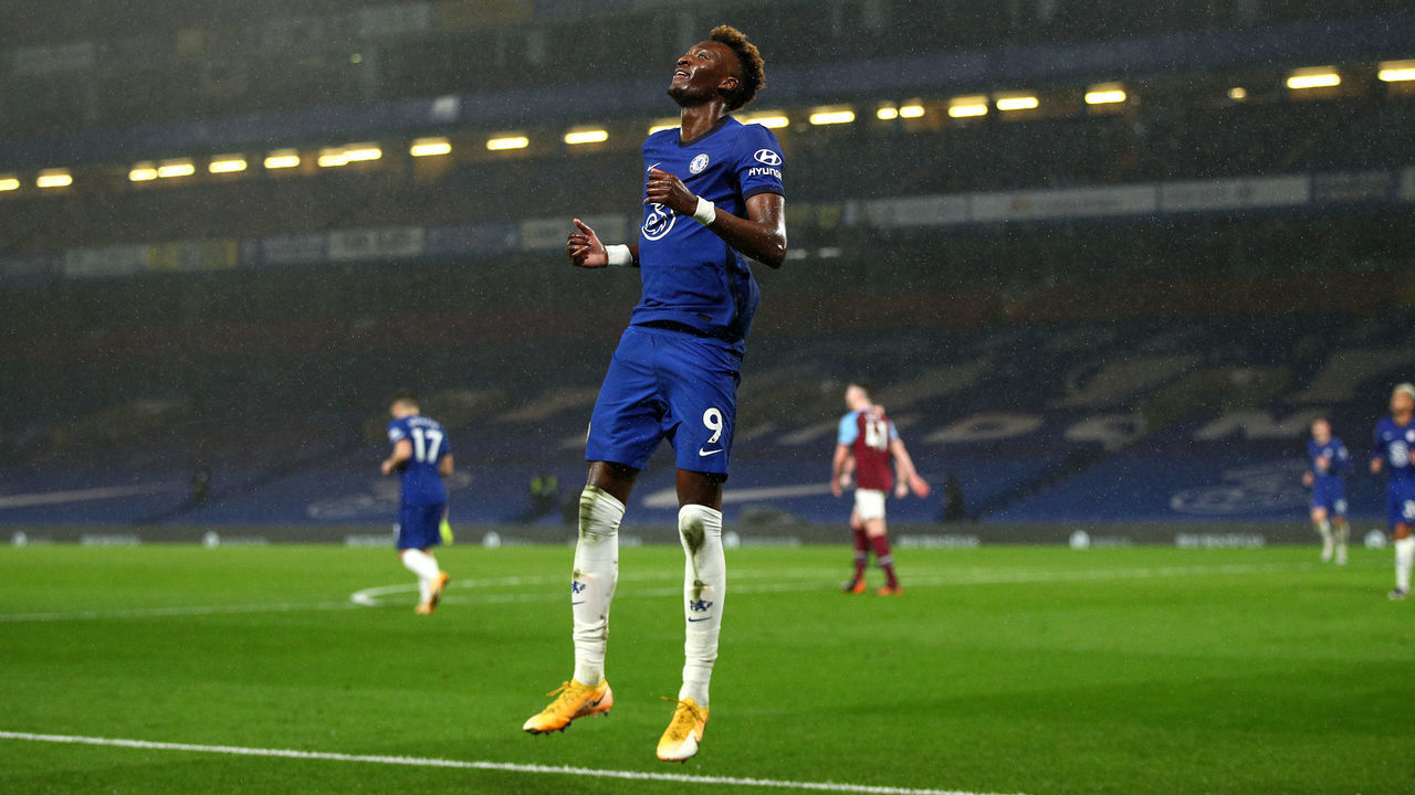 LONDON, ENGLAND - DECEMBER 21: Tammy Abraham of Chelsea celebrates scoring their third goal during the Premier League match between Chelsea and West Ham United at Stamford Bridge on December 21, 2020 in London, England.