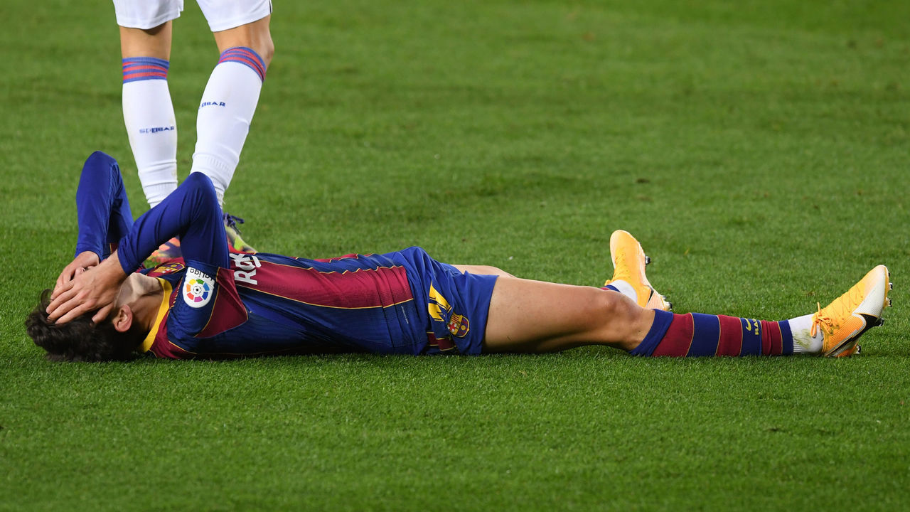 BARCELONA, SPAIN - DECEMBER 29: Francisco Trincao of Barcelona reacts during the La Liga Santander match between FC Barcelona and SD Eibar at Camp Nou on December 29, 2020 in Barcelona, Spain. Sporting stadiums around Spain remain under strict restrictions due to the Coronavirus Pandemic as Government social distancing laws prohibit fans inside venues resulting in games being played behind closed doors.