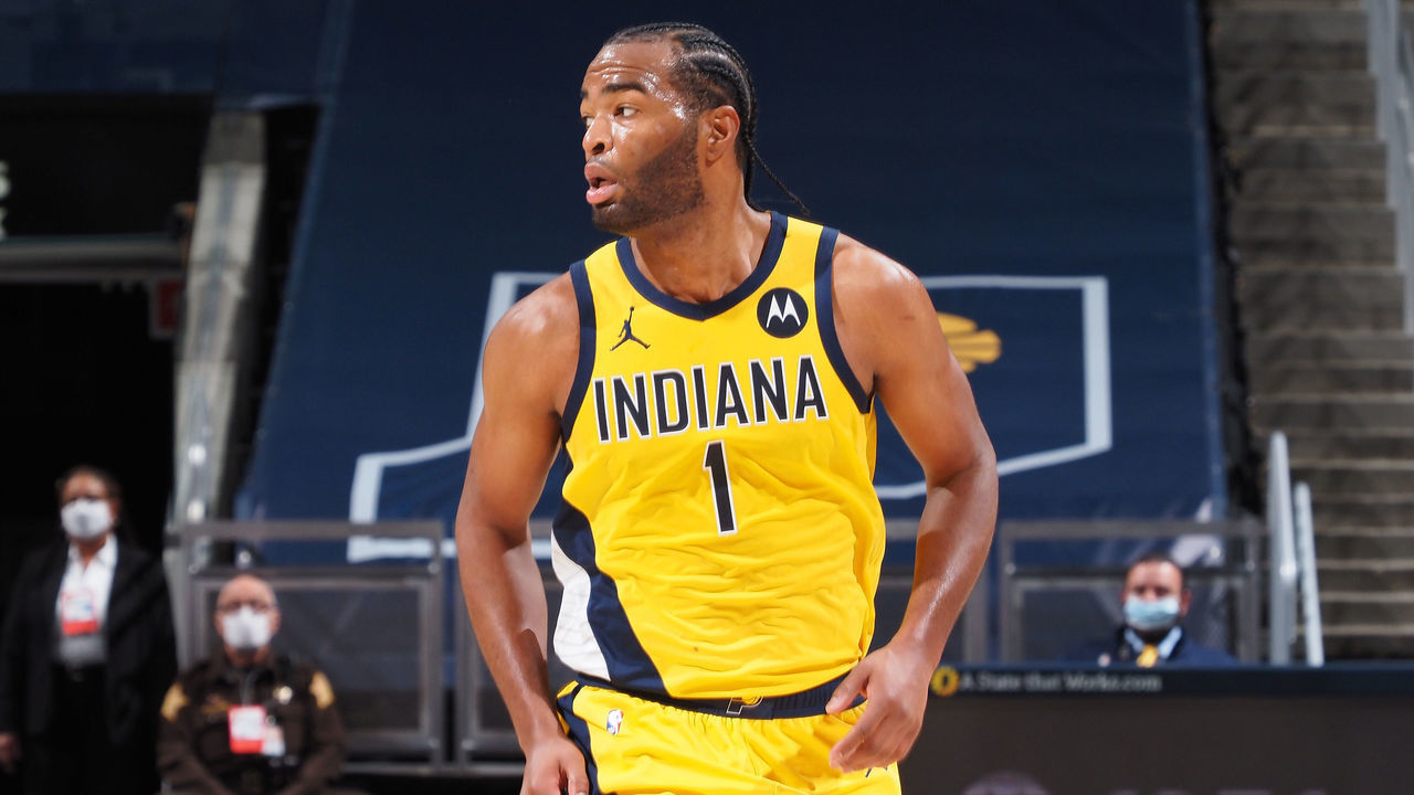 INDIANAPOLIS, IN - DECEMBER 23: T.J. Warren #1 of the Indiana Pacers looks on during the game against the New York Knicks on December 23, 2020 at Bankers Life Fieldhouse in Indianapolis, IN. Mandatory Copyright Notice: Copyright 2020 NBAE