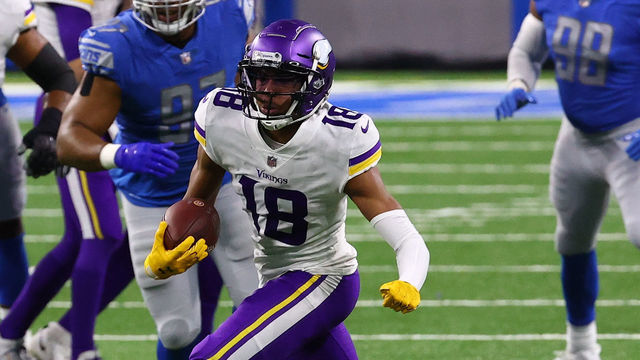 DETROIT, MI - JANUARY 03: Justin Jefferson #18 of the Minnesota Vikings makes a reception during the first half against the Detroit Lions at Ford Field on January 3, 2021 in Detroit, Michigan.