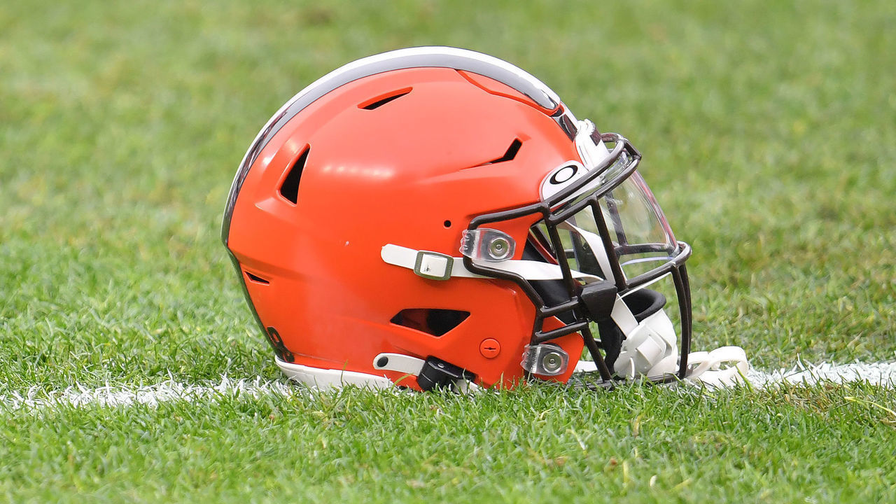 CLEVELAND, OHIO - JANUARY 03: An official Cleveland Browns helmet sits on the field prior to the game between the Cleveland Browns and the Pittsburgh Steelers at FirstEnergy Stadium on January 03, 2021 in Cleveland, Ohio. The Browns defeated the Steelers 24-22.