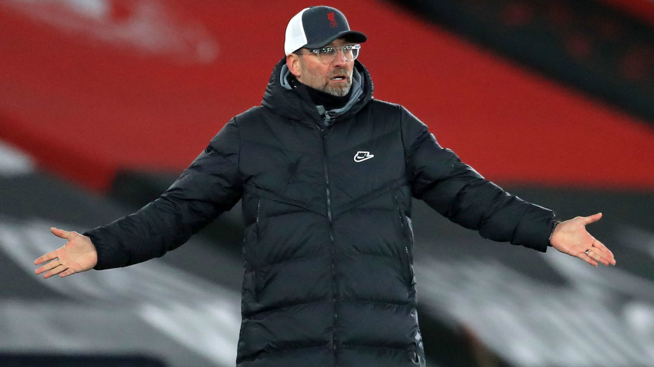 Liverpool's German manager Jurgen Klopp gestures on the touchline during the English Premier League football match between Southampton and Liverpool at St Mary's Stadium in Southampton, southern England on January 4, 2021.