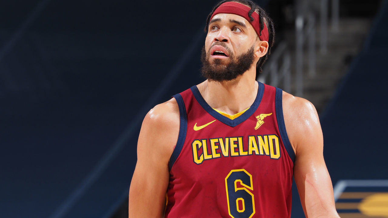 INDIANAPOLIS, IN - DECEMBER 31: JaVale McGee #6 of the Cleveland Cavaliers looks on during the game against the Indiana Pacers on December 31, 2020 at Bankers Life Fieldhouse in Indianapolis, Indiana. Mandatory Copyright Notice: Copyright 2020 NBAE
