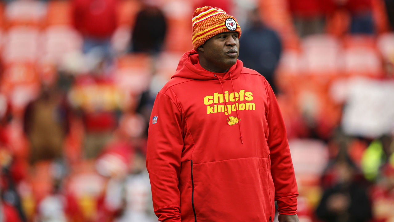 KANSAS CITY, MO - DECEMBER 29: Kansas City Chiefs offensive coordinator Eric Bieniemy watches pregame warmups prior to the game against the Los Angeles Chargersat Arrowhead Stadium on December 29, 2019 in Kansas City, Missouri.
