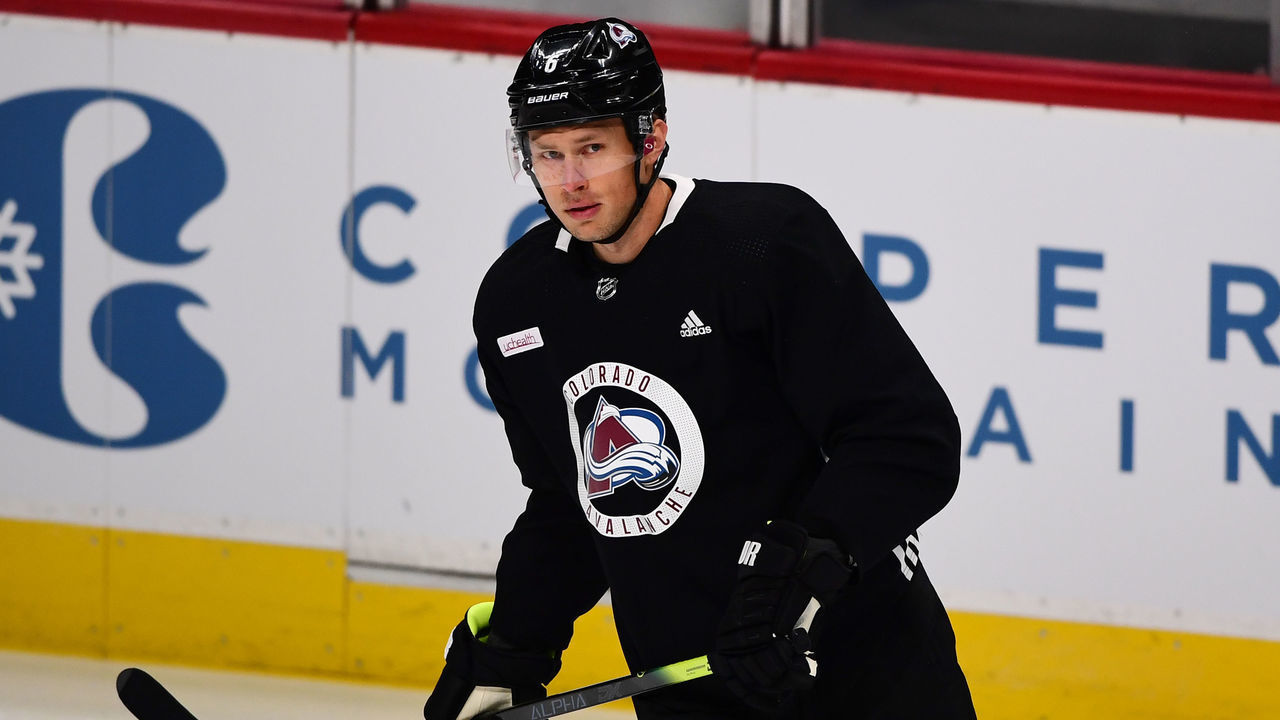 DENVER, CO - JULY 14 : Colorado Avalanche defender Erik Johnson (6) works out during phase 3 training camp at Pepsi Center in Denver, Colorado on Tuesday. July 14, 2020.