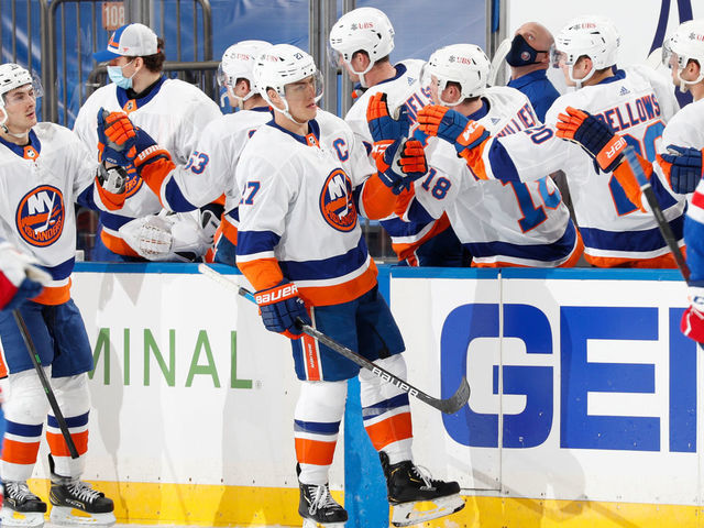 Islanders Blank Rangers In 1st Of 8 Games Between Rivals Thescore Com