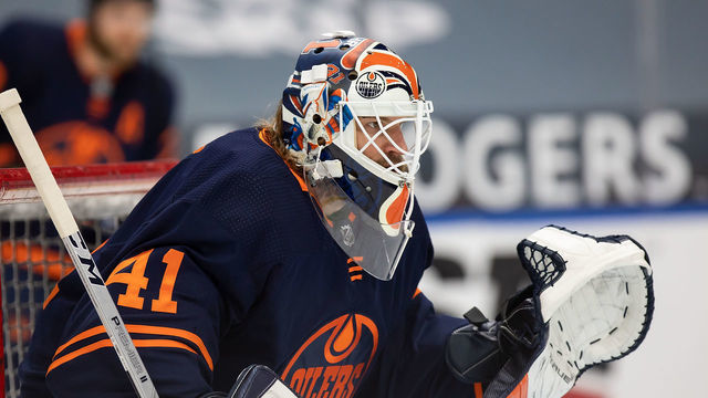 EDMONTON, AB - JANUARY 13: Goaltender Mike Smith #41 of the Edmonton Oilers skates against the Vancouver Canucks at Rogers Place on January 13, 2021 in Edmonton, Canada.